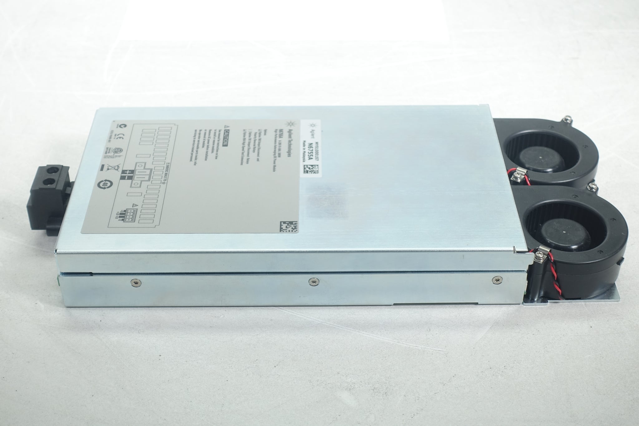 High-Performance Autoranging DC Power Module / 20V / 50A / 500W / Double-wide Keysight Used N6755A - Actual Instrument - Image 4