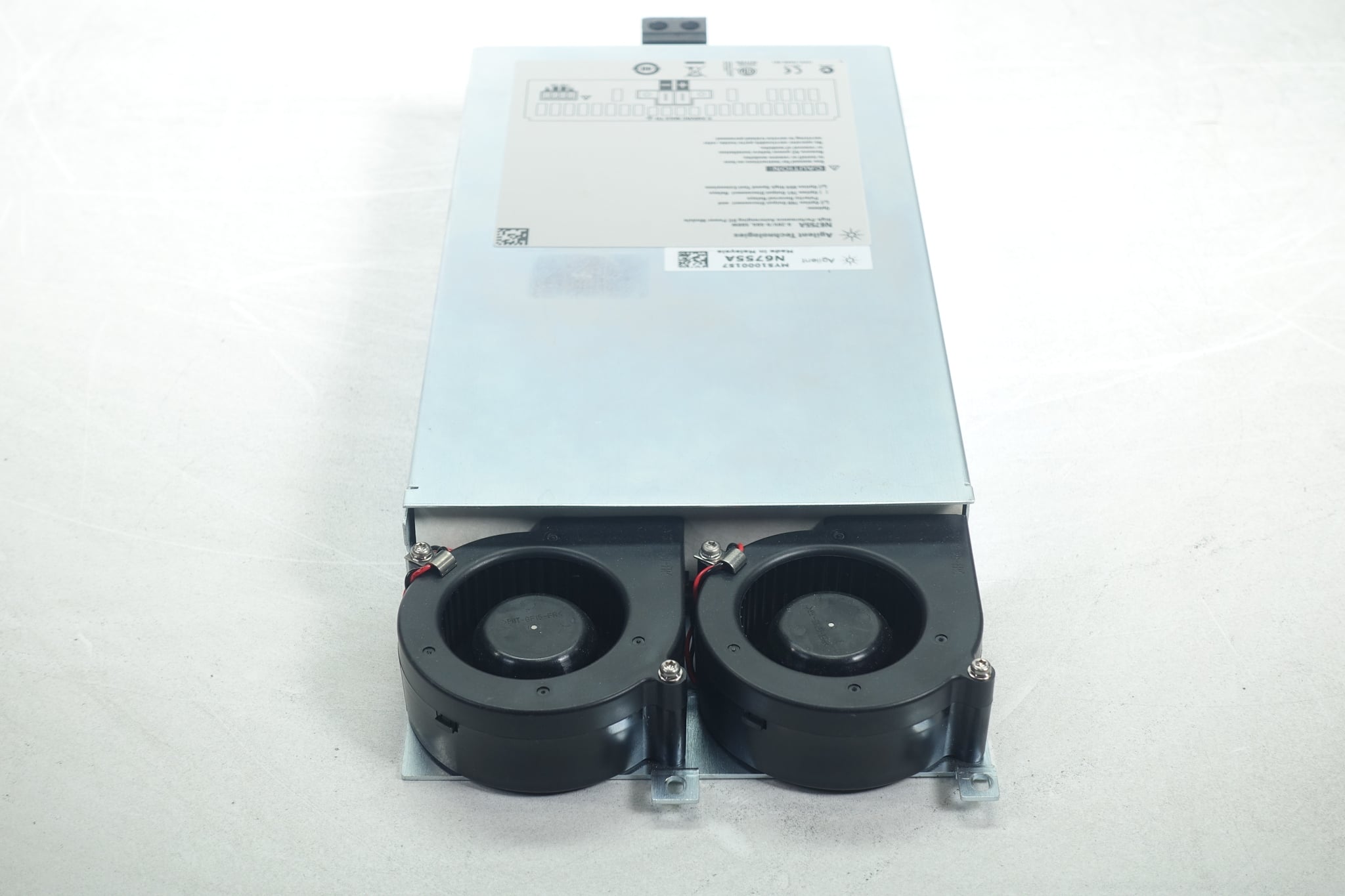 High-Performance Autoranging DC Power Module / 20V / 50A / 500W / Double-wide Keysight Used N6755A - Actual Instrument - Image 5