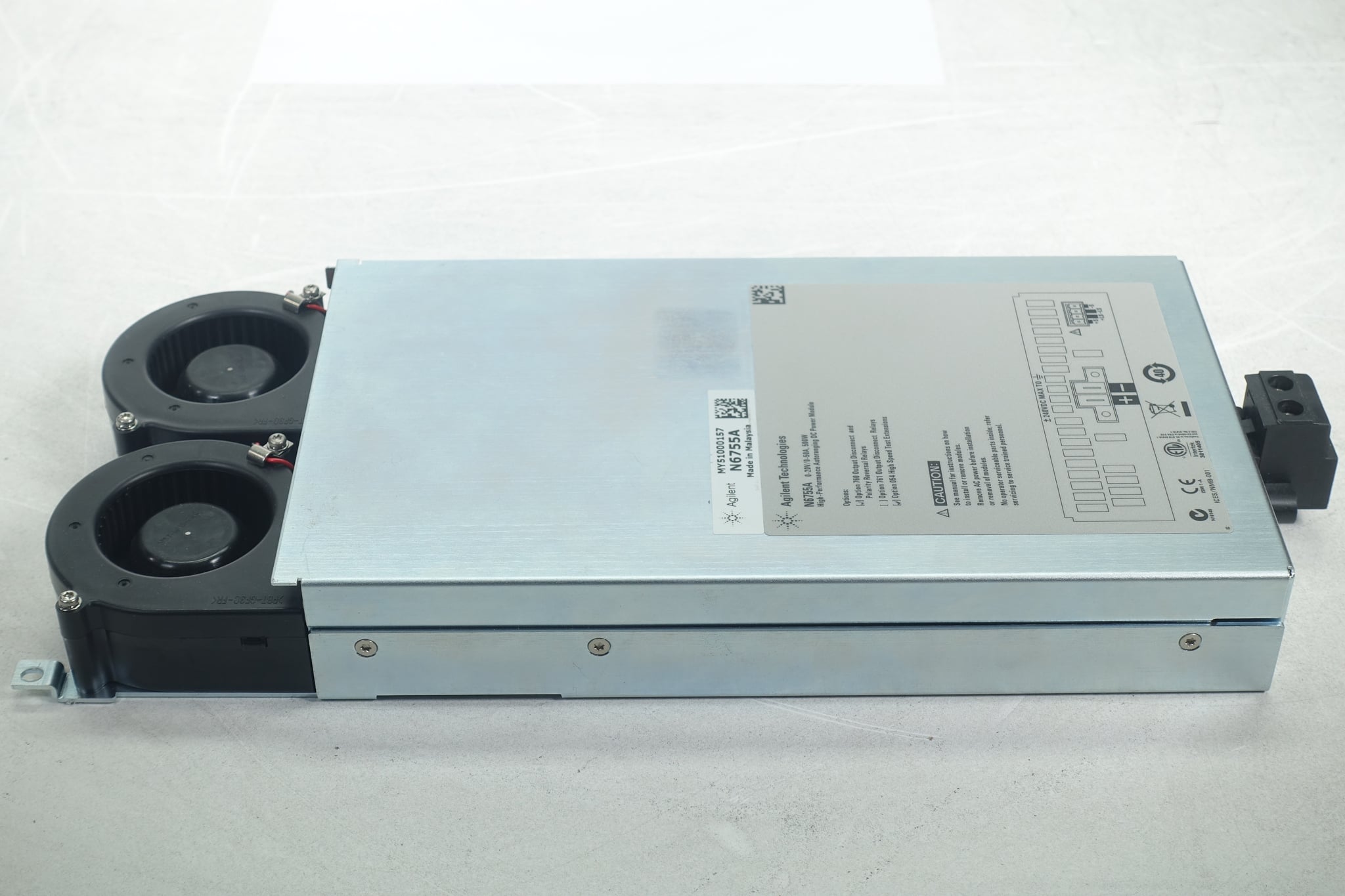 High-Performance Autoranging DC Power Module / 20V / 50A / 500W / Double-wide Keysight Used N6755A - Actual Instrument - Image 6