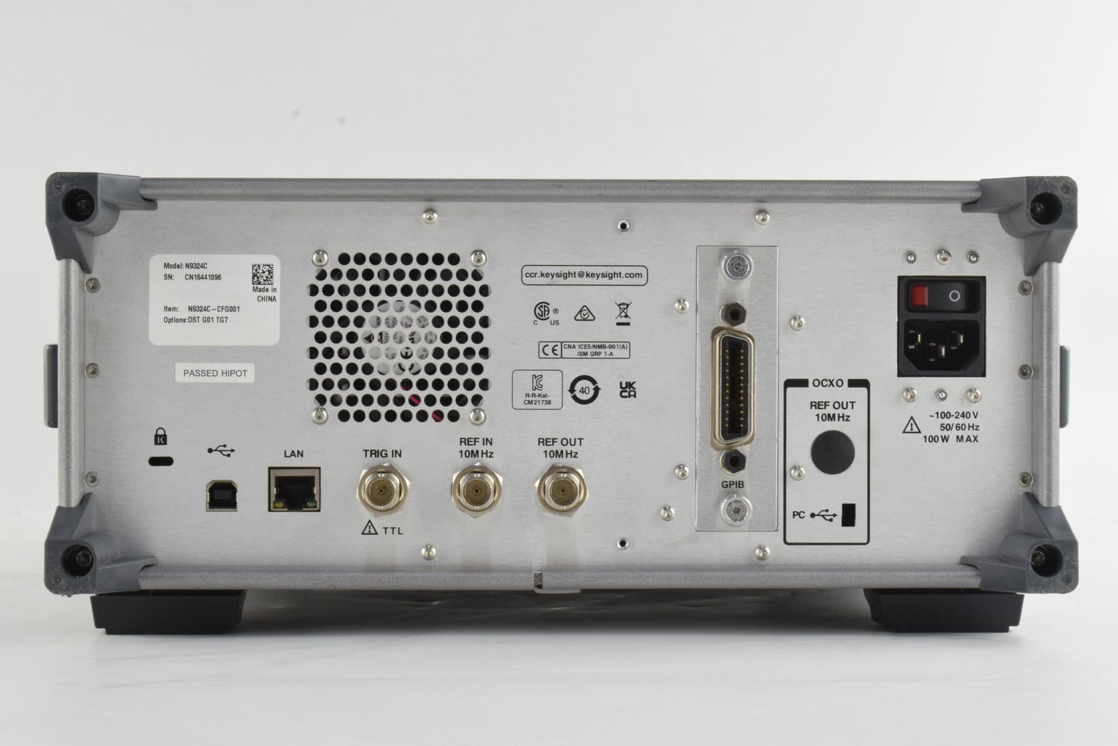 Basic Spectrum Analyzer / 1 MHz to 20 GHz Keysight Used N9324C - Actual Instrument - Image 8