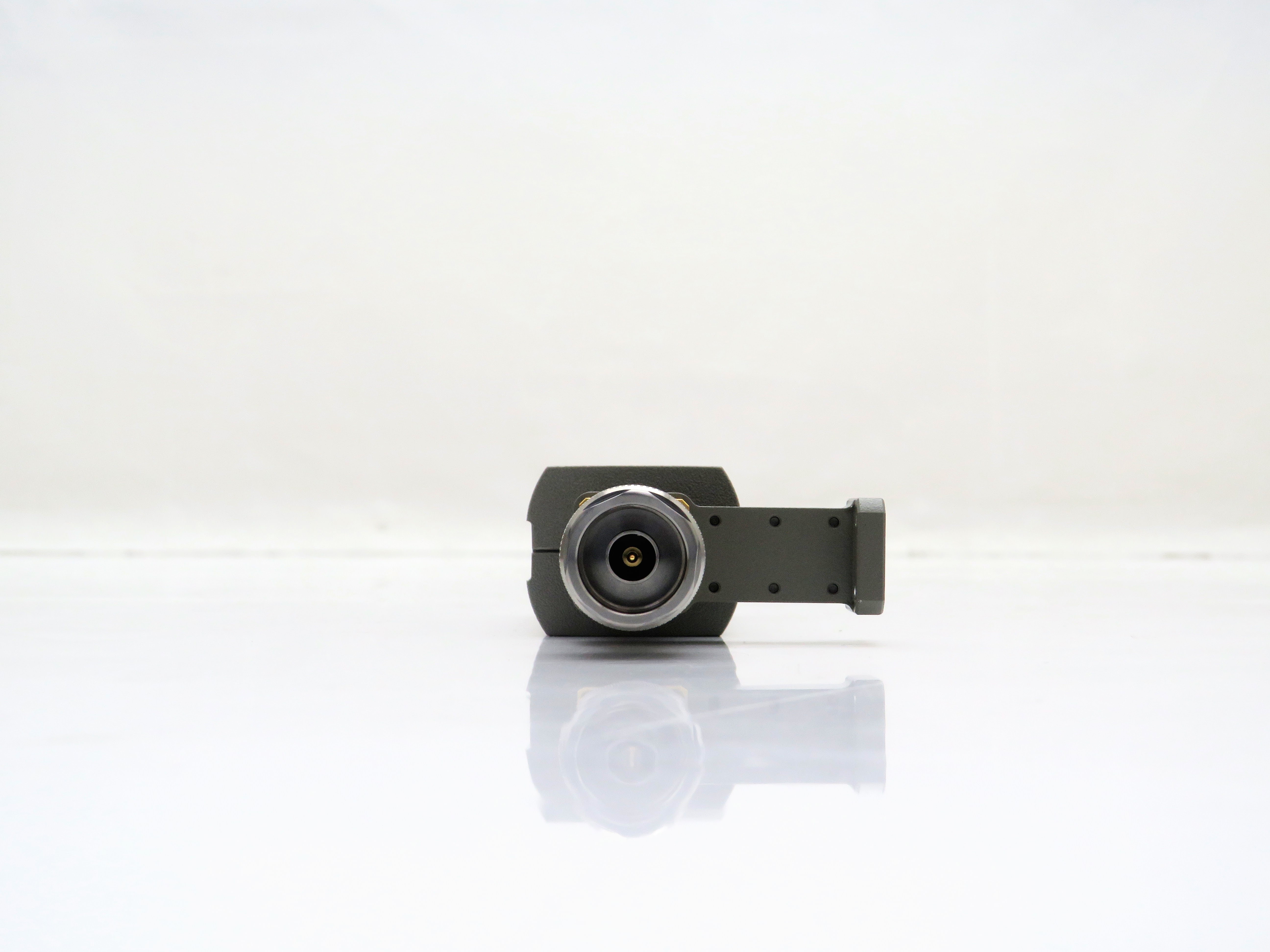 Waveguide Power Sensor / 26.5 to 40 GHz / -70 to -20 dBm Keysight Used R8486D - Actual Instrument - Image 4