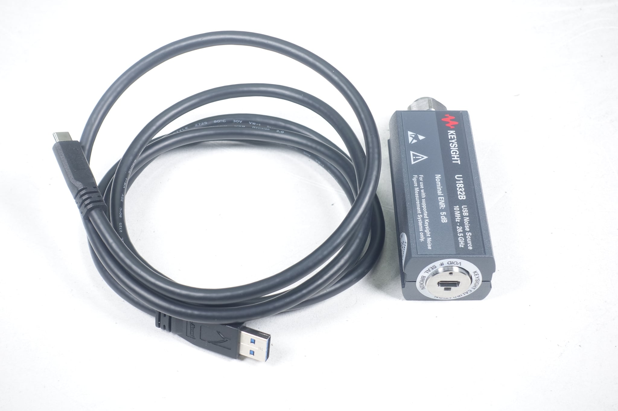 USB Noise Source, 10 MHz to 26.5 GHz, nominal ENR 5 dB Keysight Used U1832B - Actual Instrument - Image 1